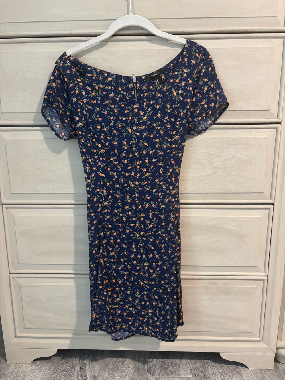 FOREVER 21 Navy Blue Floral Short-Sleeve Dress